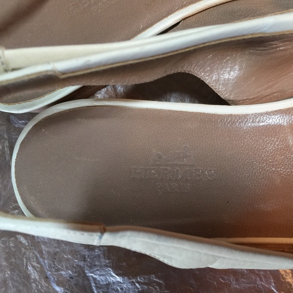 HERMES OFF-WHITE LEATHER MULES FLATS SLINGBACKS 36-6 ITALY ANKLE-STRAP BROWN - Picture 2 of 9